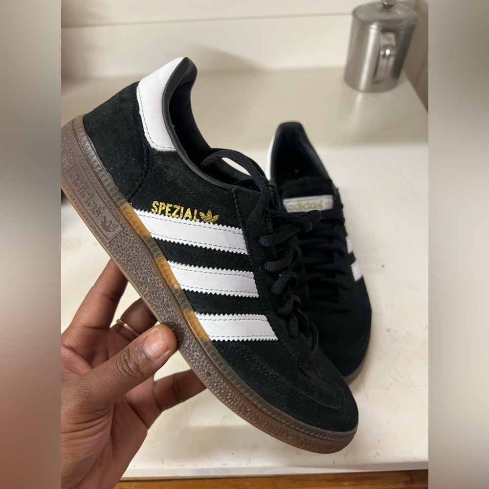 Women Adidas sneakers